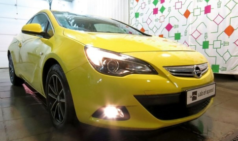 Чип-тюнинг с установкой даунпайпа Opel Astra GTC 1.4 turbo 